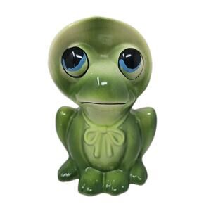 Vtg Frog Planter Big Eyed Anthropomorphic Green Ceramic Nancy Pew Giftwares U308